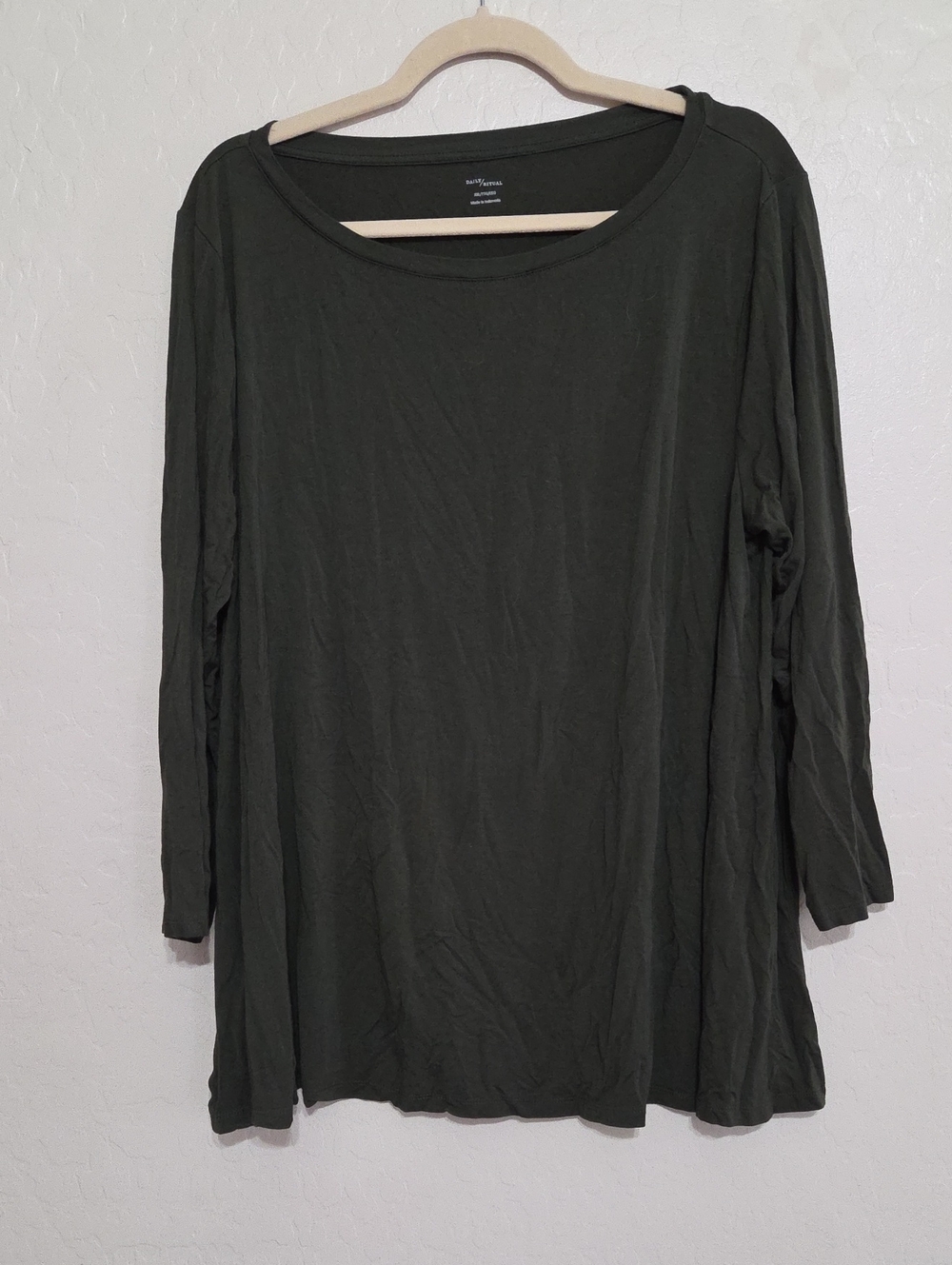 Daily Ritual Dark Green Crewneck Long Sleeve Top